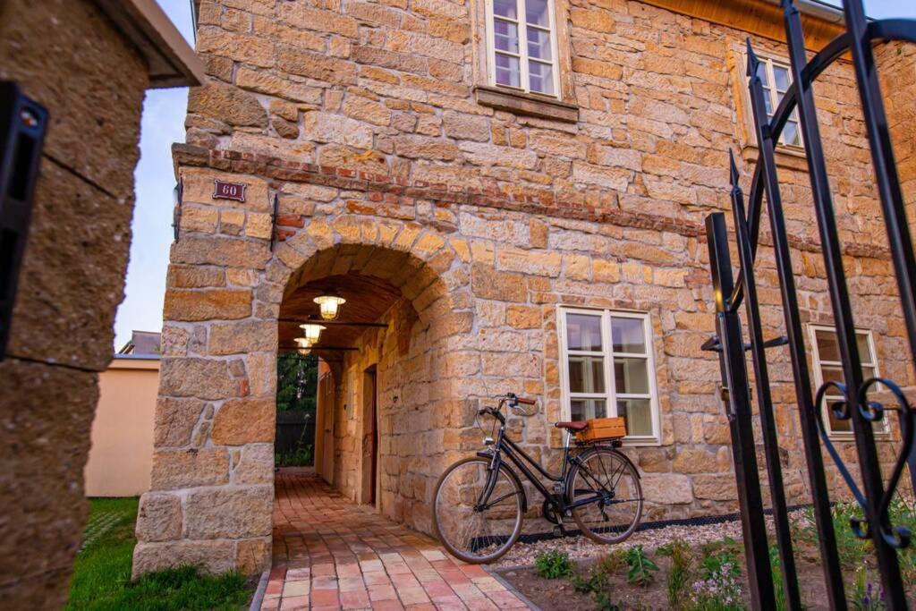Old Smithery From 17. Century Sobcice Exterior foto
